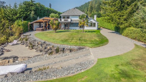 4718/4720 Shell Beach Rd, Ladysmith, BC 