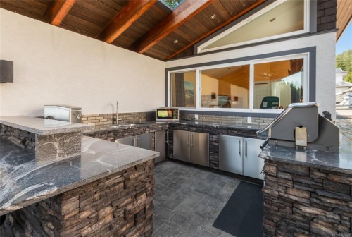 4718/4720 Shell Beach Rd, Ladysmith, BC 