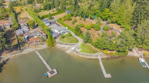 4718/4720 Shell Beach Rd, Ladysmith, BC 