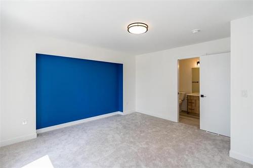 307 Victoria Ave, Winnipeg, MB 
