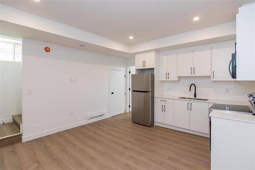307 Victoria Ave, Winnipeg, MB 