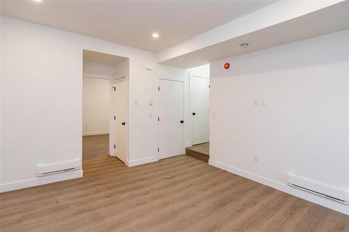 307 Victoria Ave, Winnipeg, MB 