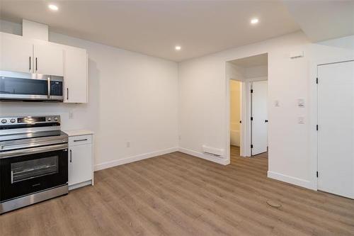 307 Victoria Ave, Winnipeg, MB 