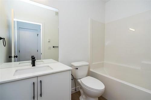 307 Victoria Ave, Winnipeg, MB 