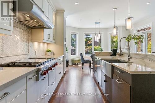 519 Hancock Way, Mississauga, ON 