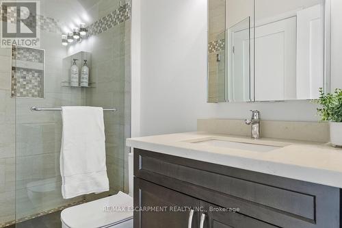 519 Hancock Way, Mississauga, ON 