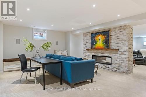 519 Hancock Way, Mississauga, ON 