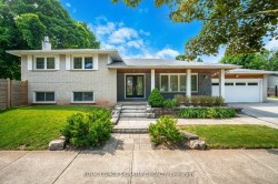 2497 Wyatt Street  Oakville, ON L6L 2M7
