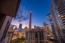2103-19 Grand Trunk Crescent Toronto, ON M5J 3A3