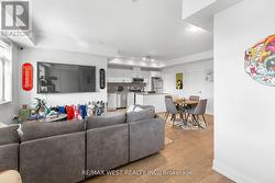 1062 DOUGLAS MCCURDY COMMON  Mississauga, ON L5G 0C6