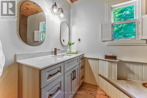 7341 Sideroad 12, Mapleton, ON 