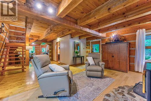 7341 Sideroad 12, Mapleton, ON 