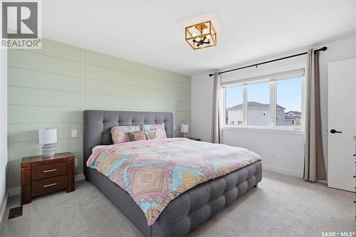 302 Chelsom Manor, Saskatoon, SK 