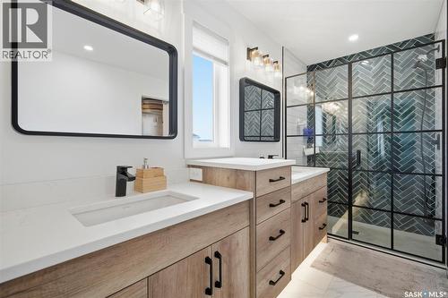 302 Chelsom Manor, Saskatoon, SK 