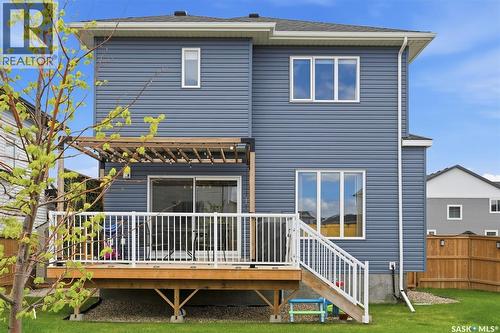 302 Chelsom Manor, Saskatoon, SK 