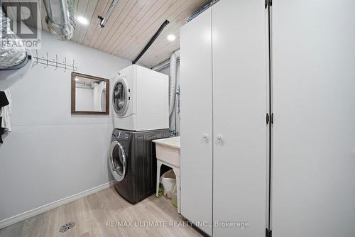 705 Eaglemount Crescent, Mississauga, ON 