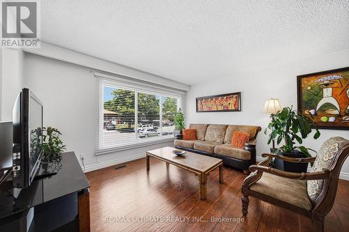 705 Eaglemount Crescent, Mississauga, ON 