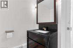 2 pc ensuite - 
