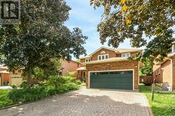 4649 THE GALLOPS  Mississauga, ON L5M 3A5