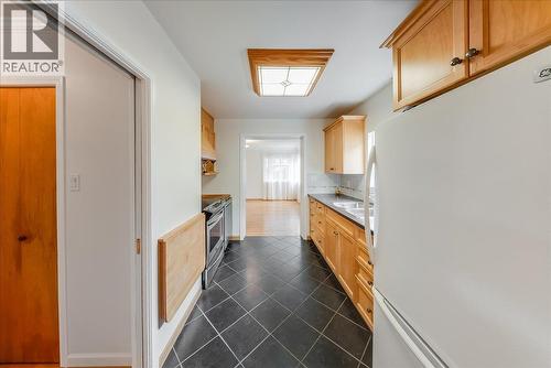 945 Thackeray Street, Warfield, BC 