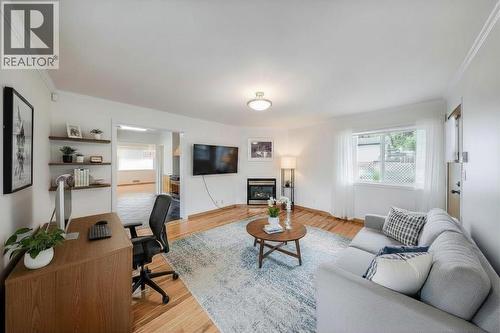 Virtually Staged - 945 Thackeray Street, Warfield, BC 
