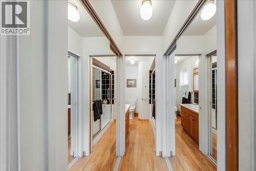 945 Thackeray Street, Warfield, BC 