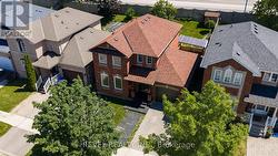 1207 ANDRADE LANE Innisfil, ON L9S 4X7