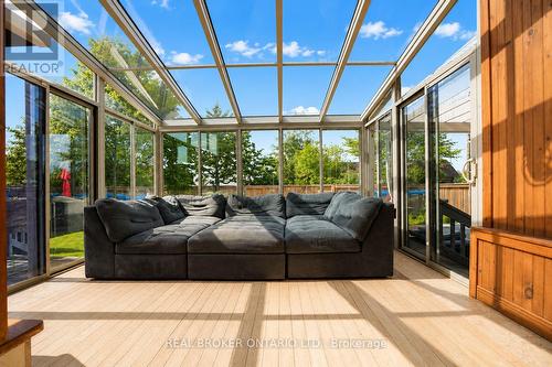 Solarium - 104 Moon Drive, Barrie, ON 