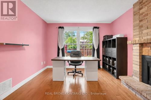 Family Room - 104 Moon Drive, Barrie, ON 