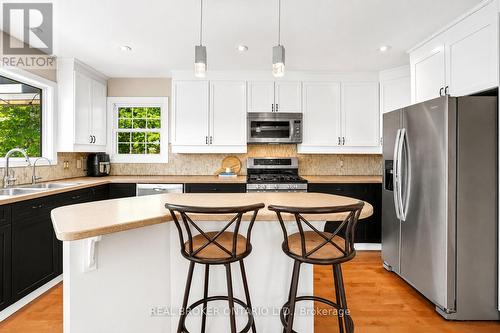 Kitchen - 104 Moon Drive, Barrie, ON 
