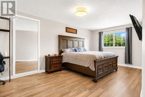 Primary Bedroom - 104 Moon Drive, Barrie, ON 