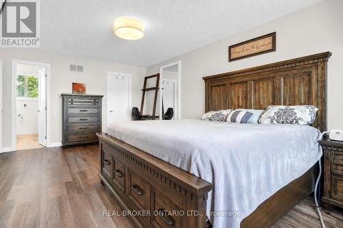 Primary Bedroom - 104 Moon Drive, Barrie, ON 