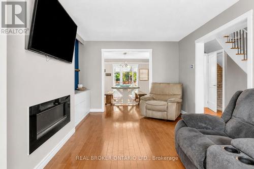 Living Room - 104 Moon Drive, Barrie, ON 