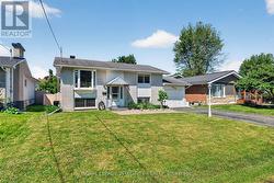 850 BALSAM DRIVE Ottawa, ON K1E 1B5