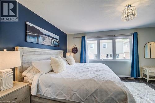 231 Falling Green Crescent, Kitchener, ON 