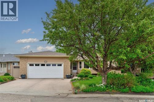 214 Par Place N, Regina, SK 
