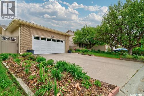 214 Par Place N, Regina, SK 