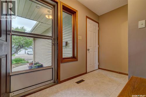 214 Par Place N, Regina, SK 