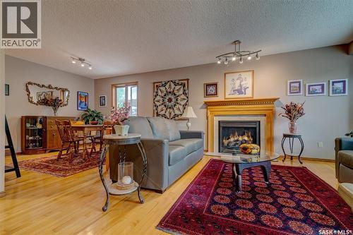 214 Par Place N, Regina, SK 