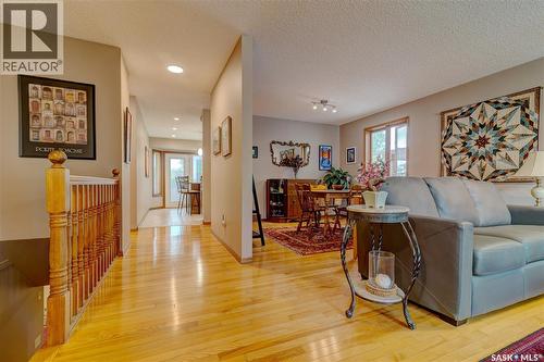 214 Par Place N, Regina, SK 