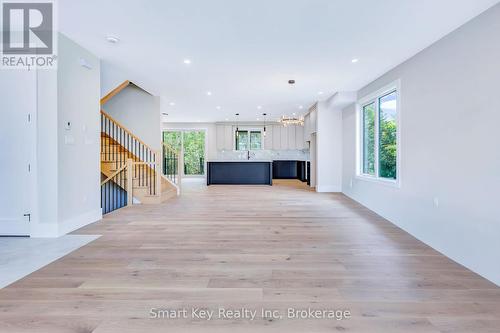 125 Brae Crescent, Ottawa, ON 
