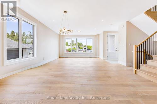 125 Brae Crescent, Ottawa, ON 