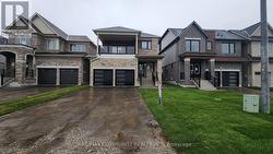 A - 58 DONALD CAMERON CRESCENT Clarington, ON L1E 0M4