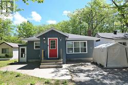 79 23RD STREET N  Wasaga Beach, ON L9Z 2G4