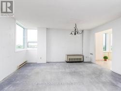 Dining Room with bright corner window - 
