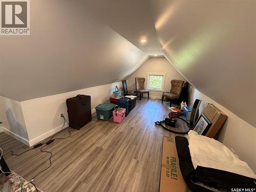 301 3Rd Street S, Weyburn, SK 