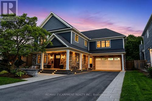 336 NEWBOLD COURT  Burlington, ON L7R 2Y6