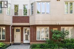266 LIMERIDGE Road E Unit# 10  Hamilton, ON L9A 2S7
