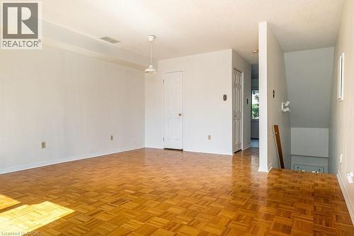 266 Limeridge Road E Unit# 10, Hamilton, ON - Indoor Photo Showing Other Room