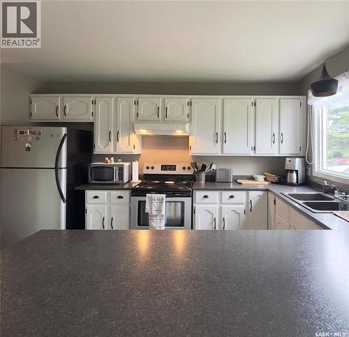 4010 1St Avenue E, Waldheim, SK 